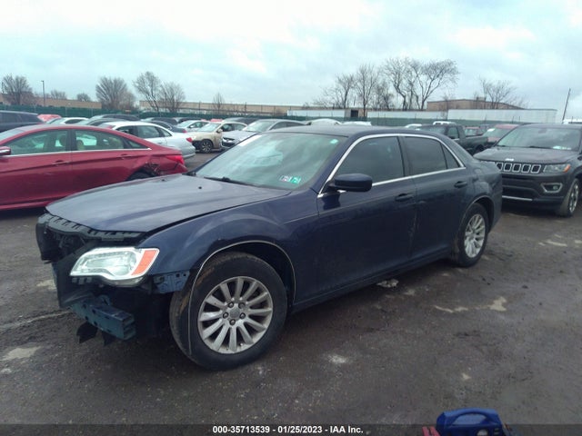 Chrysler 300 2013 2C3CCAAG5DH666900 Image 2