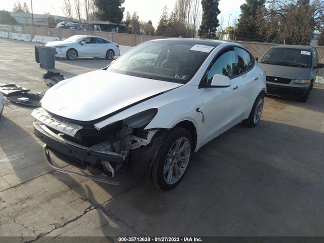 Tesla Model Y Long Range 2021 5YJYGAEE0MF306339 Image 2