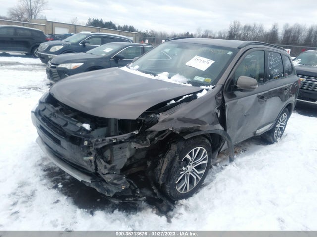 JA4AZ3A32GZ057806 Mitsubishi Outlander Se/sel/es