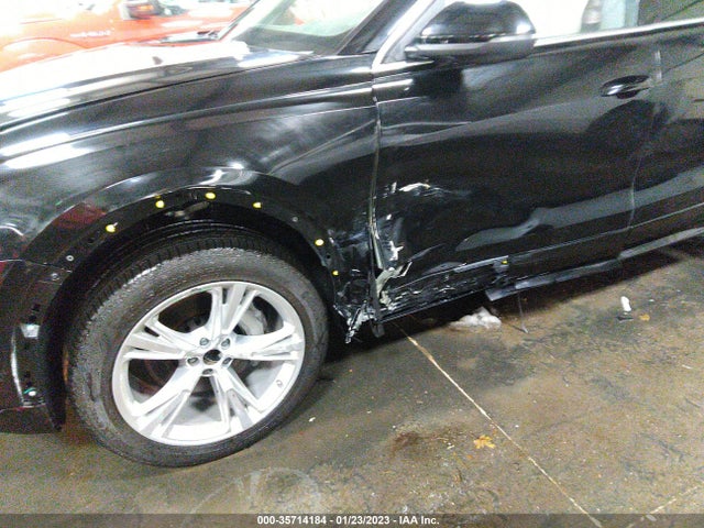 2022 Audi Q8, VIN: WA1AVBF18ND033758