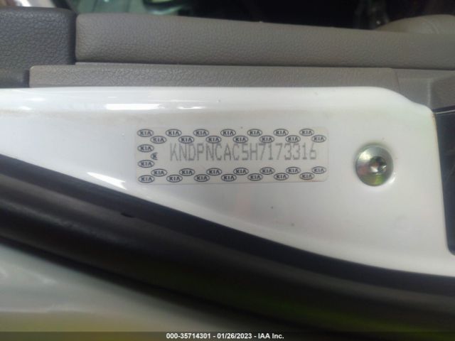 KNDPNCAC5H7173316 KIA Sportage Ex