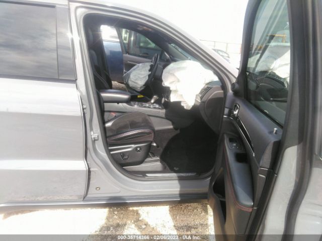 1C4RJFLG2KC674359 Jeep Grand Cherokee Trailhawk