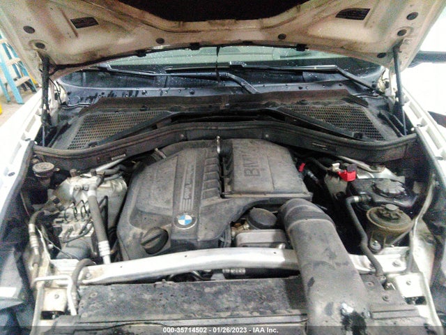 5UXZV4C57CL990525 BMW X5 35i