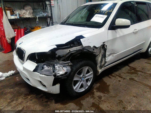 5UXZV4C57CL990525 BMW X5 35i