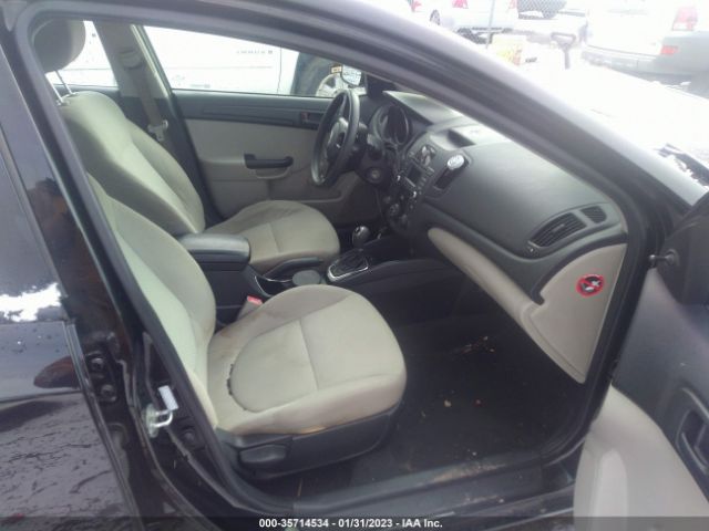KNAFT4A24C5571634 KIA FORTE LX