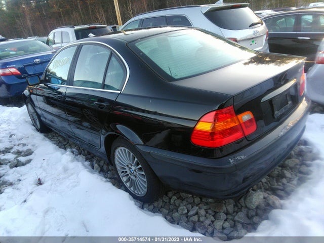 BMW 3 Series 330xi 2002 WBAEW53412PG08068 Image 4