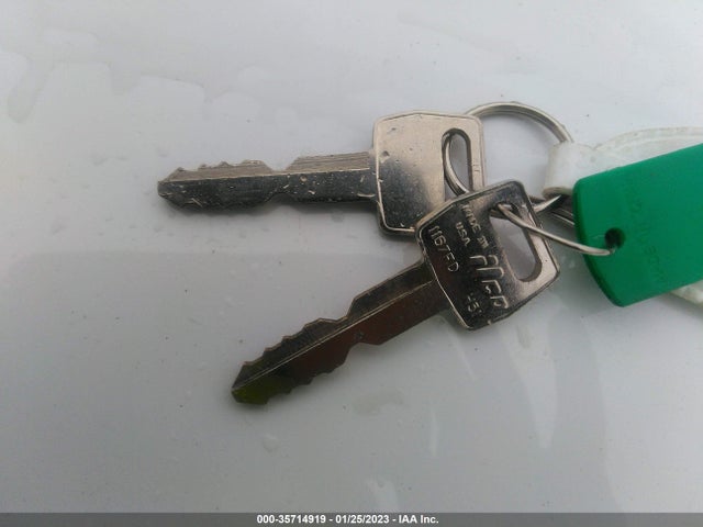 Lincoln Town Car 1979 9Y82S664220 Image 3