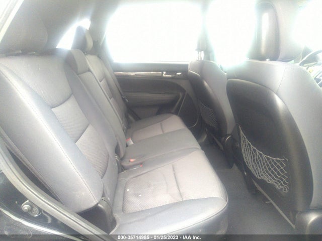 2013 KIA SORENTO LX VIN: 5XYKT3A64DG316540