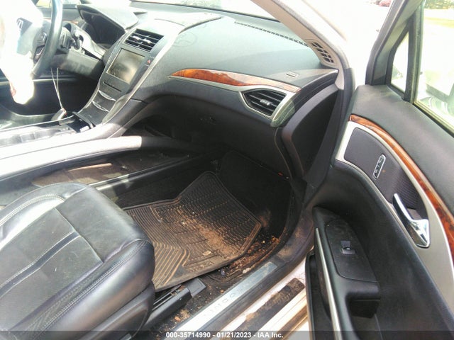 Lincoln MKZ 2016 3LN6L2G93GR616699 Image 7