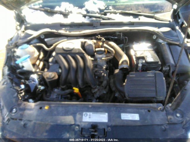 3VW2K7AJXEM309561 Volkswagen Jetta Sedan S