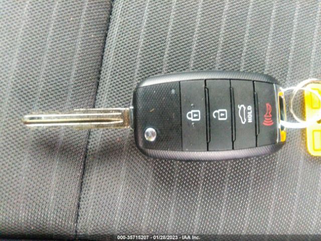 KNAFX4A61G5478261 KIA FORTE LX