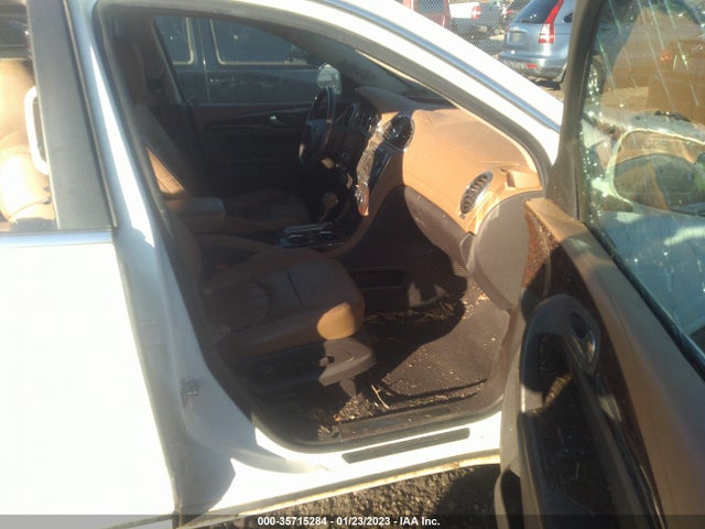 2015 Buick Enclave, VIN: 5GAKRBKD2FJ197428