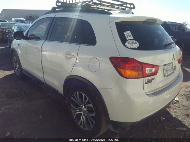 JA4AR4AW8HZ027968 Mitsubishi Outlander Sport 2.4