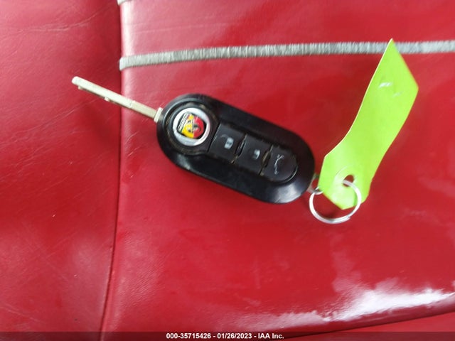 2015 Fiat 500, VIN: 3C3CFFFH9FT610040