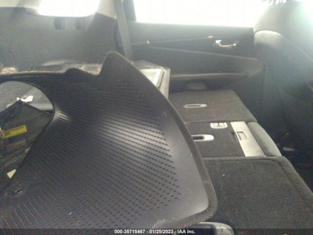 5XYPG4A36GG121498 KIA SORENTO LX