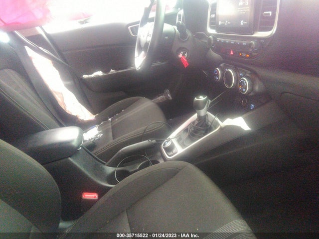 2021 Hyundai Venue, VIN: KMHRC8A35MU093761
