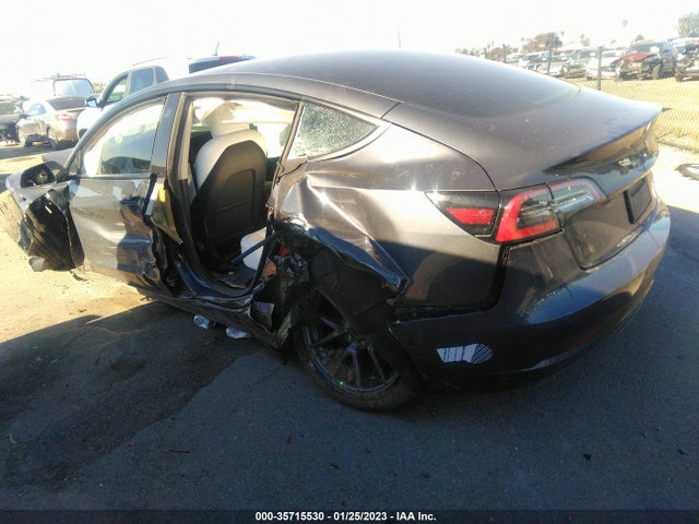 Tesla Model 3 Long Range 2022 5YJ3E1EB7NF326739 Image 4