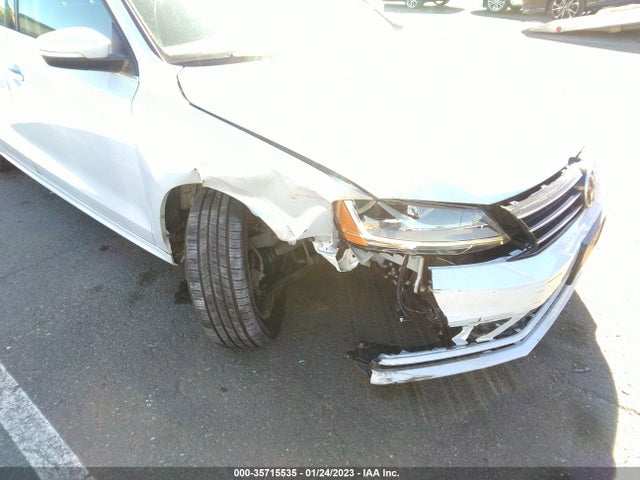 3VWDB7AJ6HM284865 Volkswagen Jetta 1.4t Se