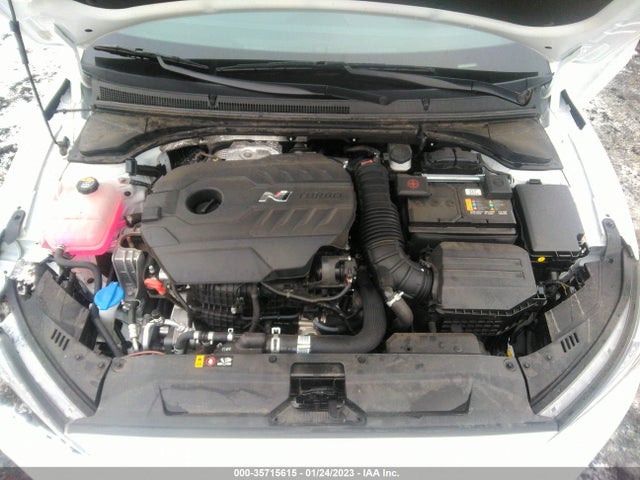 2022 Hyundai Veloster, VIN: KMHT36AH7NU013111