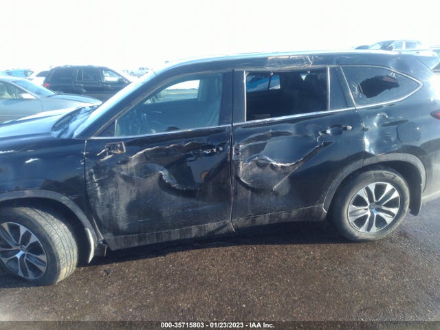 Продаж на аукціоні авто 2021 Toyota Highlander Xle, vin: 5TDGZRBHXMS525260, номер лоту: 35715803