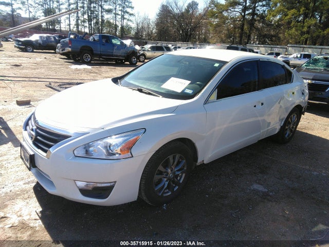 Nissan Altima 2.5 S 2015 1N4AL3AP8FN915074 Image 2