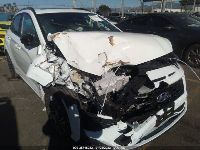 2022 Hyundai Kona, VIN: KM8K33A39NU829526