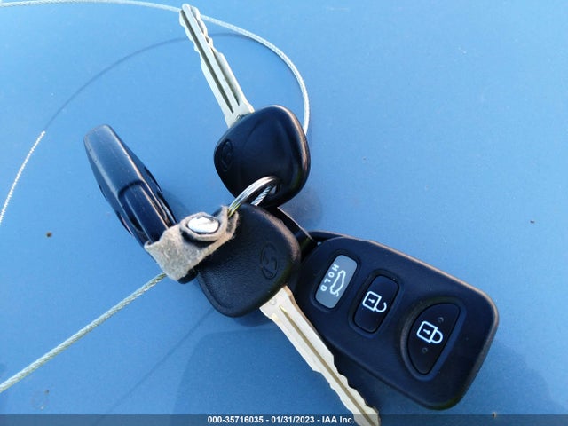 2013 HYUNDAI ELANTRA GLS PZEV VIN: 5NPDH4AE2DH450351