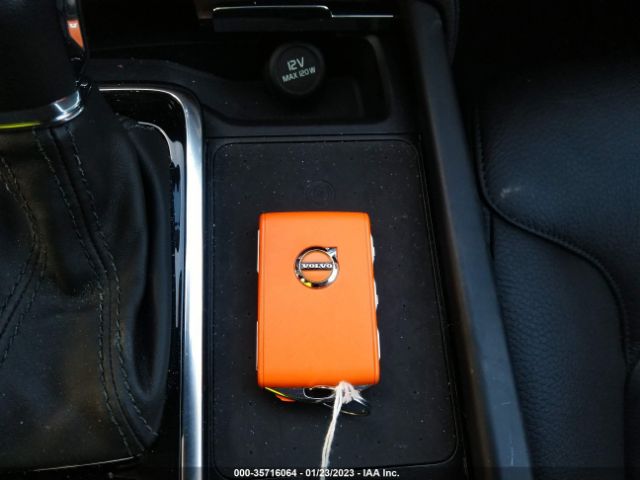 YV4A22PK6N1835276 Volvo Xc90 Momentum
