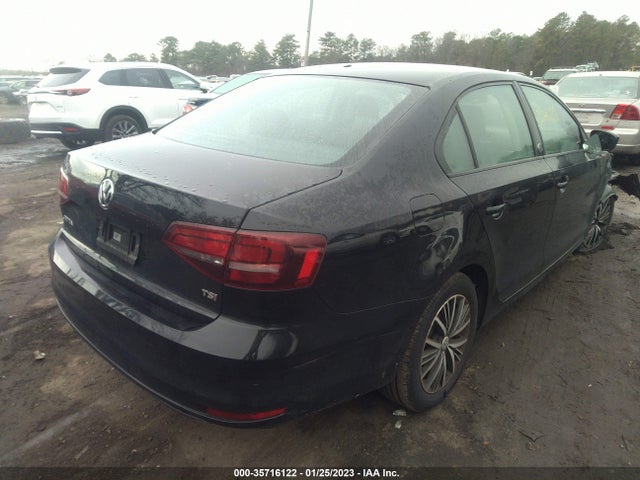 2018 Volkswagen Jetta, VIN: 3VWDB7AJ2JM218139