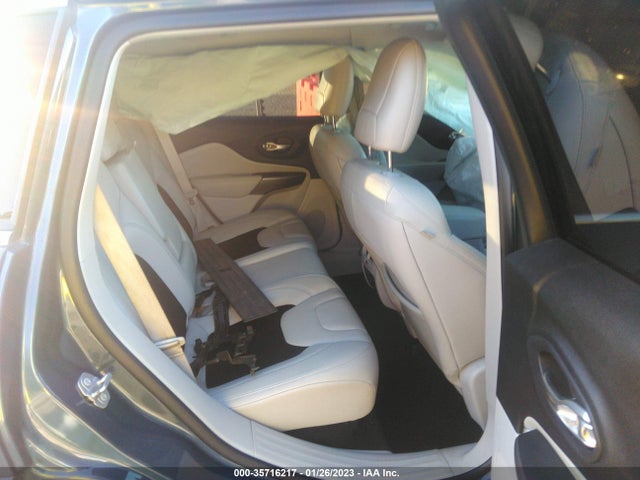 2021 Jeep Cherokee, VIN: 1C4PJLLB4MD165042