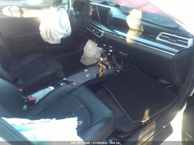 5XXG64J21NG083366 KIA K5 Gt-line