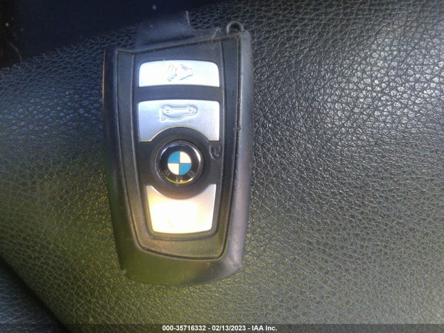 BMW 5 Series 528i 2012 WBAXG5C58CDW24525 Image 11