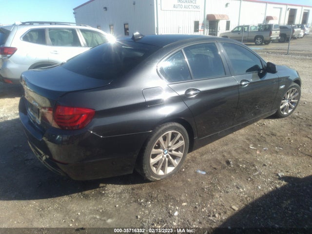 BMW 5 Series 528i 2012 WBAXG5C58CDW24525 Image 4