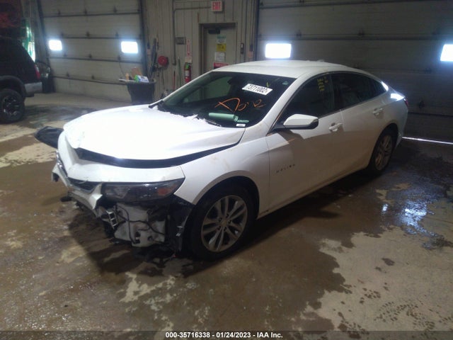 Chevrolet MALIBU LT 2018 1G1ZD5ST8JF204827 Image 2