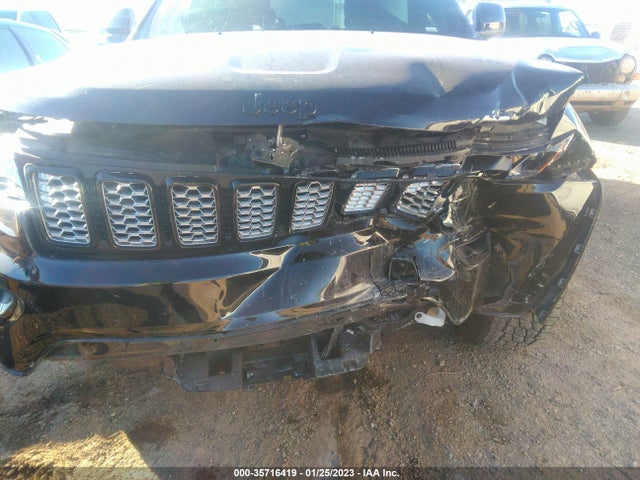 2018 Jeep Grand Cherokee, VIN: 1C4RJEAG5JC480520