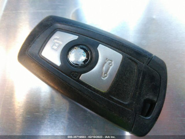 WBA3C3G58FNS75325 BMW 3 Series 320i Xdrive