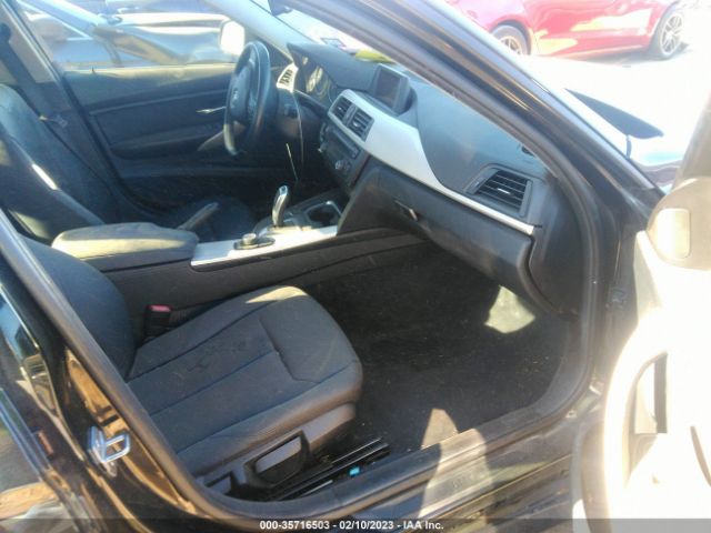 WBA3C3G58FNS75325 BMW 3 Series 320i Xdrive