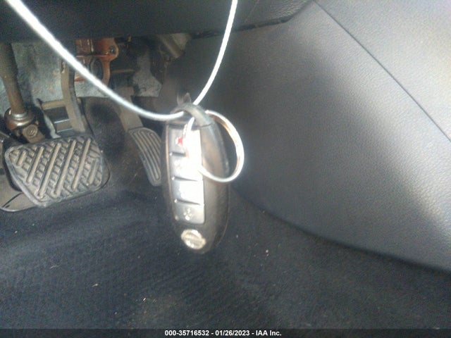 2015 NISSAN SENTRA SV VIN: 3N1AB7APXFY248180
