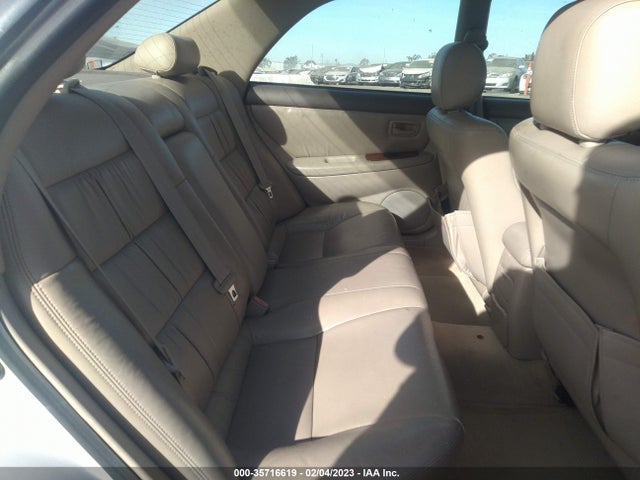 JT8BF22G4V0047969 Lexus ES 300 LUXURY SPORT SDN