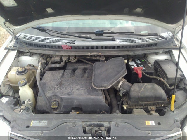 Lincoln MKX 2010 2LMDJ6JC0ABJ22240 Image 11
