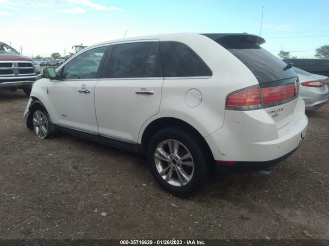 Lincoln MKX 2010 2LMDJ6JC0ABJ22240 Image 4