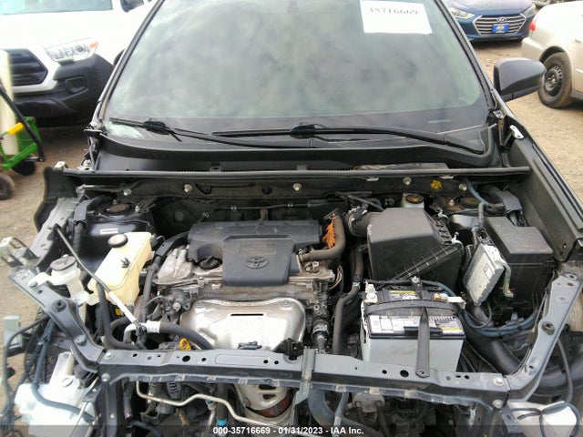 Toyota RAV4 LE 2015 JTMBFREV1FJ021149 Image 10