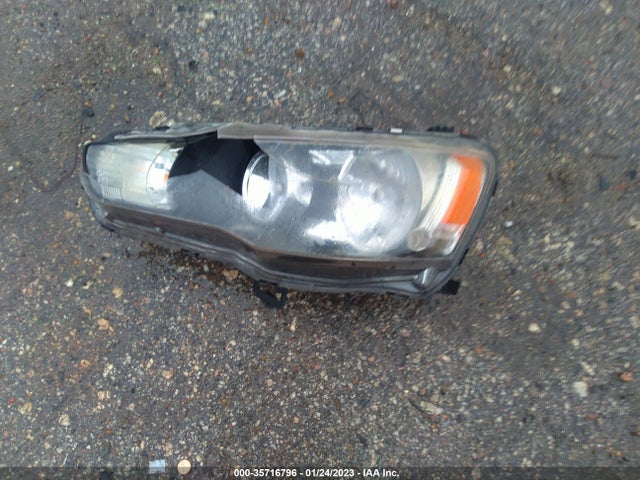 JA32U2FUXFU020811 Mitsubishi LANCER ES