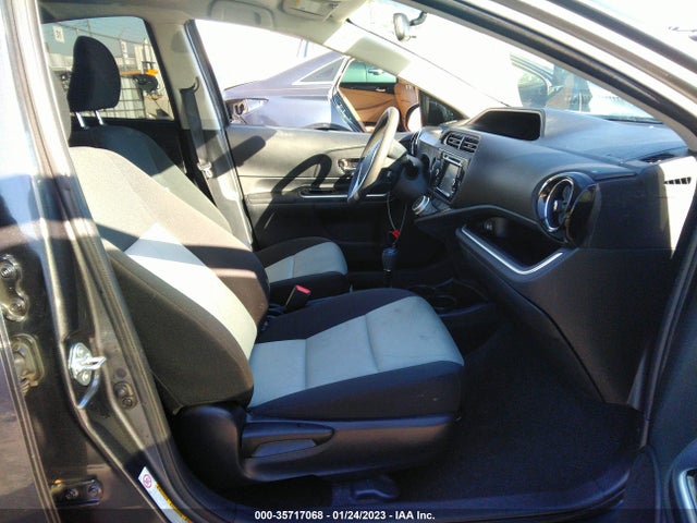 Toyota Prius C One/two/three/four 2015 JTDKDTB35F1583271 Image 5