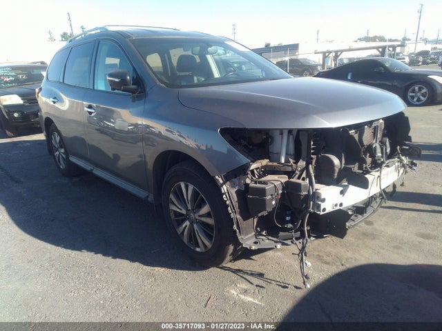2017 Nissan Pathfinder, VIN: 5N1DR2MN8HC602272
