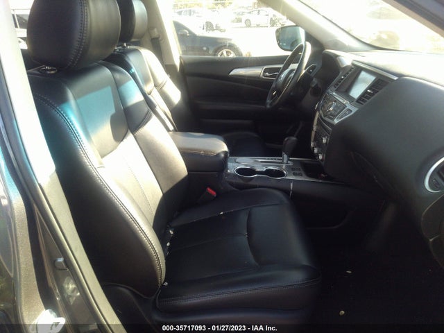 2017 Nissan Pathfinder, VIN: 5N1DR2MN8HC602272
