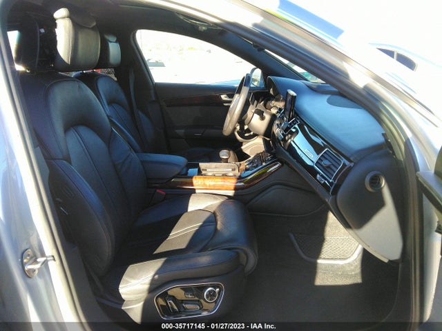 2016 Audi A8, VIN: WAU34AFDXGN011812