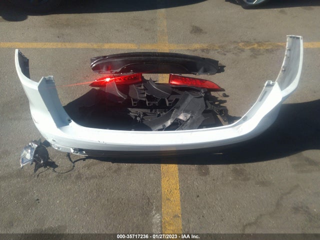 2018 Jaguar F-PACE, VIN: SADCJ2FX9JA283900