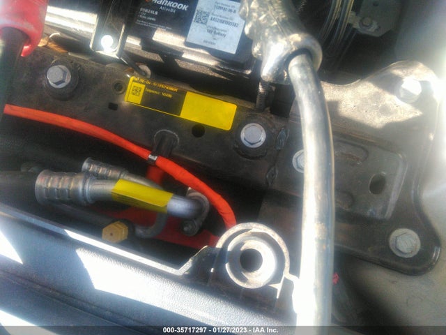 Tesla Model Y 2021 5YJYGAEE3MF196239 Image 10