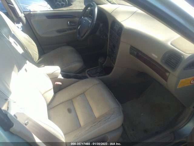 2003 VOLVO V40 A SR W/PREMIUM PACKAGE (FLEET) VIN: YV1VW27593F972676